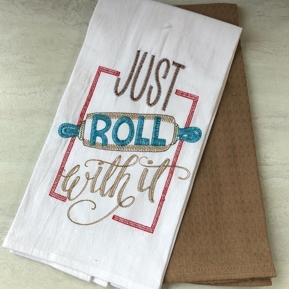 𝅺WOODEN Decorative Tray with Towel Set. 12” size. - Picture 6 of 6